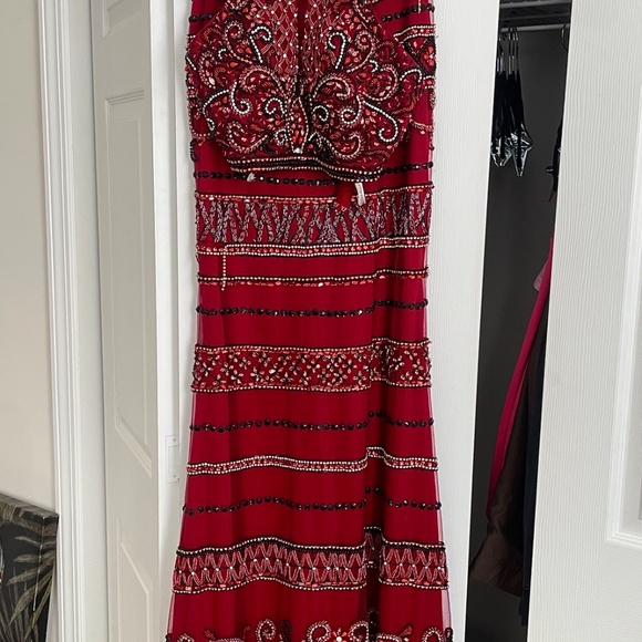 Rachel Allan Prom Dress - Picture 3 of 4